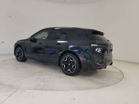 Used 2025 BMW iX xDrive50 w/ Premium Package image 3