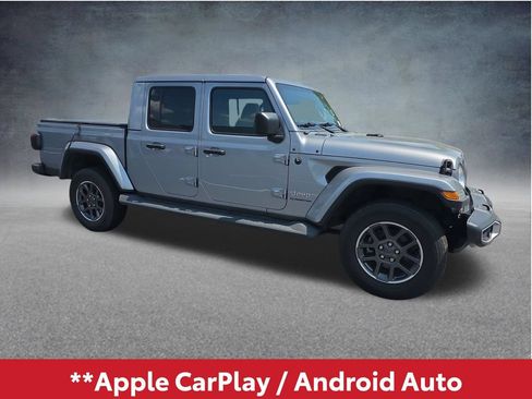 Used 2020 Jeep Gladiator Overland w/ LED Lighting Group AWD/4WD image 3
