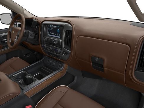Used 2017 Chevrolet Silverado 1500 High Country AWD/4WD image 19