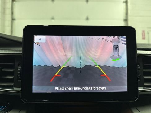 Used 2024 Ford Explorer XLT w/ Equipment Group 202A image 29