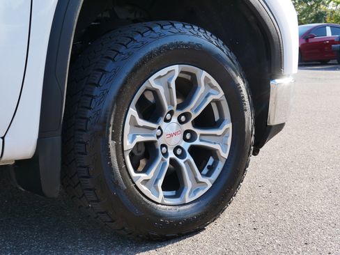 Used 2020 GMC Sierra 1500 SLE w/ SLE Value Package image 9