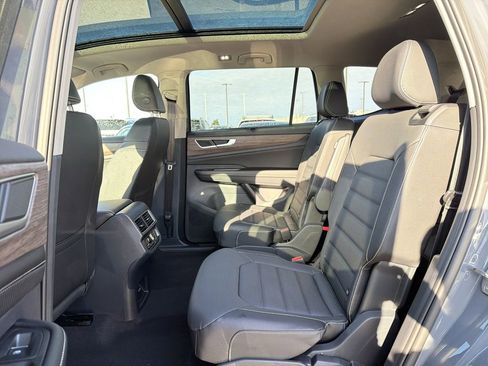 New 2026 Volkswagen Atlas SEL AWD/4WD image 15