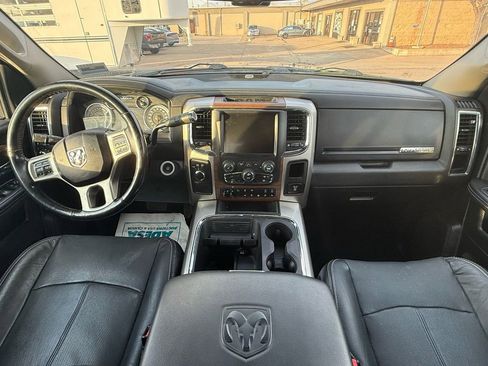 Used 2018 RAM 2500 Laramie image 4