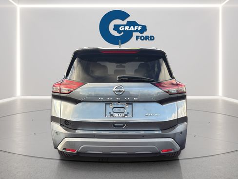 Used 2021 Nissan Rogue SV w/ Premium Package AWD/4WD image 6