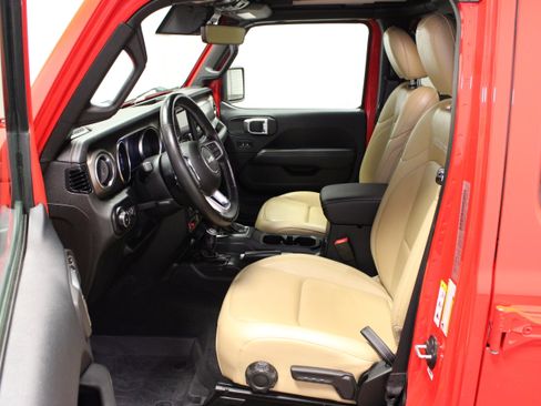 Used 2019 Jeep Wrangler Unlimited Rubicon AWD/4WD image 20