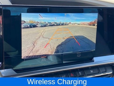 Used 2023 GMC Sierra 1500 SLT w/ SLT Premium Package image 11