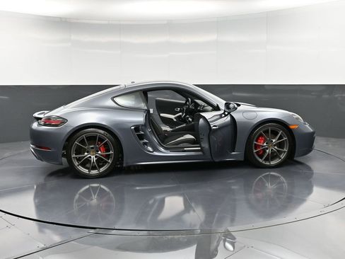 New 2025 Porsche 718 Cayman S image 31