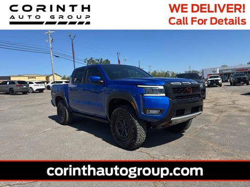 Used 2025 Nissan Frontier PRO-4X image 1