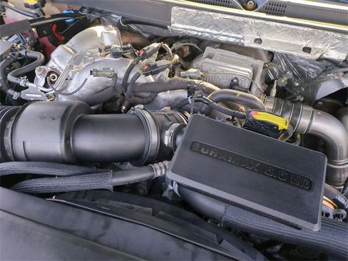 Certified 2019 Chevrolet Silverado 2500 LTZ w/ Duramax Plus Package image 29