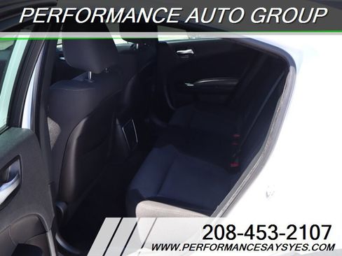 Used 2018 Dodge Charger R/T w/ Blacktop Package RWD image 14