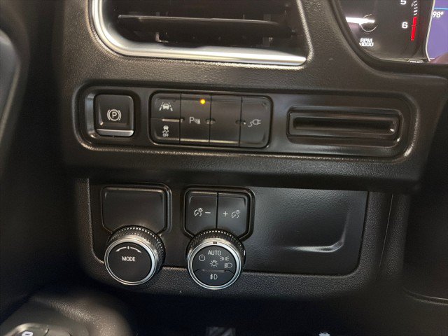 Used 2021 GMC Yukon SLT w/ SLT Premium Package RWD image 23