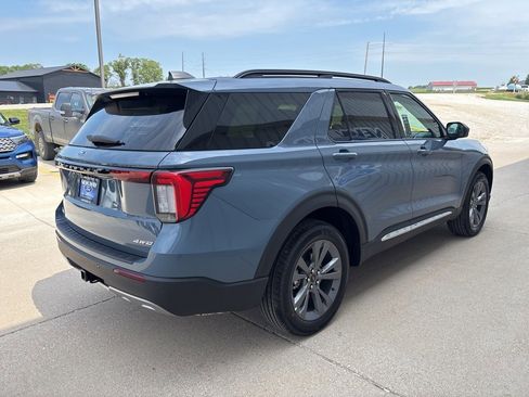 New 2025 Ford Explorer Active w/ Active Comfort Package image 4