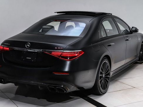 Certified 2025 Mercedes-Benz S 63 AMG S image 3