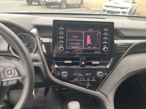 Used 2023 Toyota Camry LE FWD image 18