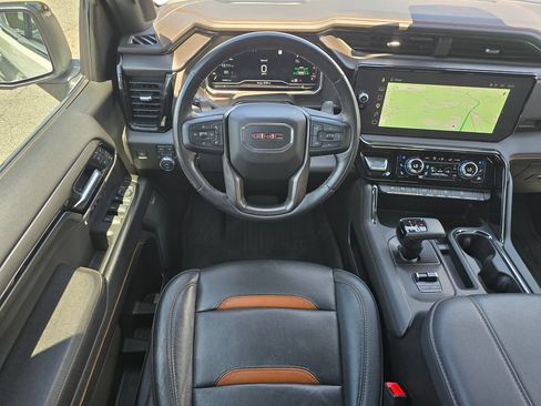 Certified 2023 GMC Sierra 1500 AT4 w/ Technology Package AWD/4WD image 36