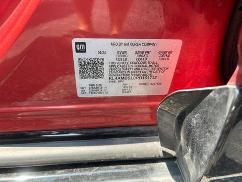 Used 2024 Buick Encore GX Sport Touring FWD image 17