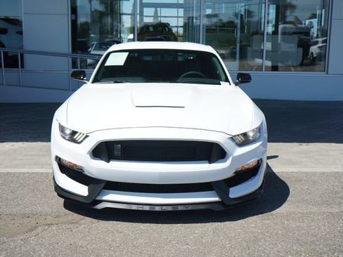 Used 2016 Ford Mustang Shelby GT350 w/ Technology Package RWD image 3