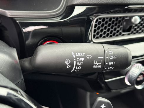 Used 2022 Honda Civic Sport image 18