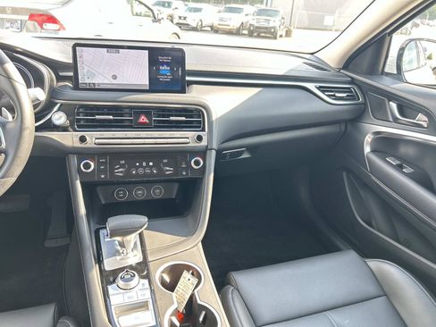 Used 2026 Genesis G70 2.5T RWD image 20