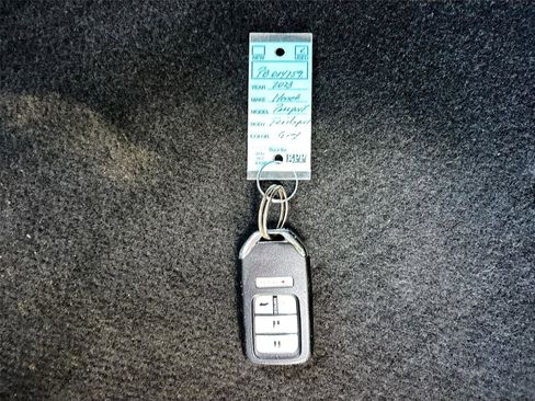 Certified 2023 Honda Passport TrailSport image 38