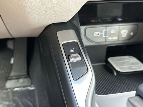 New 2026 Kia Sorento S image 27