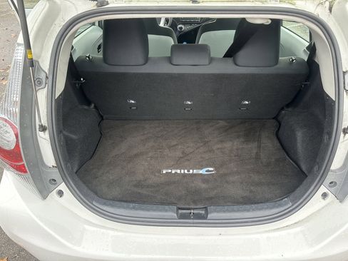 Used 2012 Toyota Prius C Four image 18