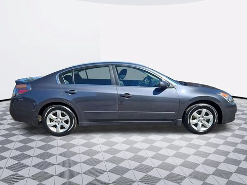 Used 2009 Nissan Altima Hybrid Sedan w/ Convenience Pkg FWD image 7