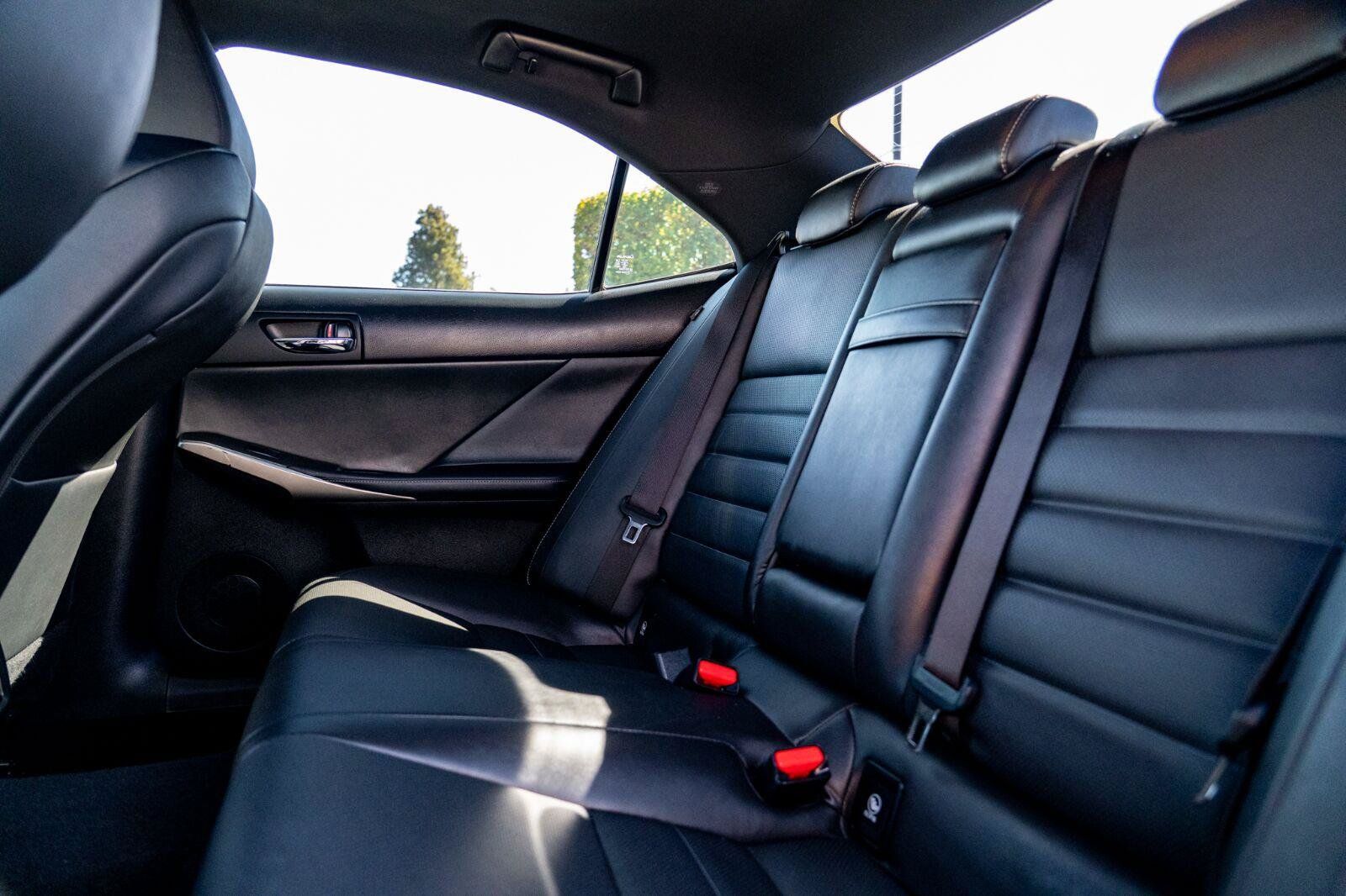 Used 2016 Lexus IS 300 AWD image 20