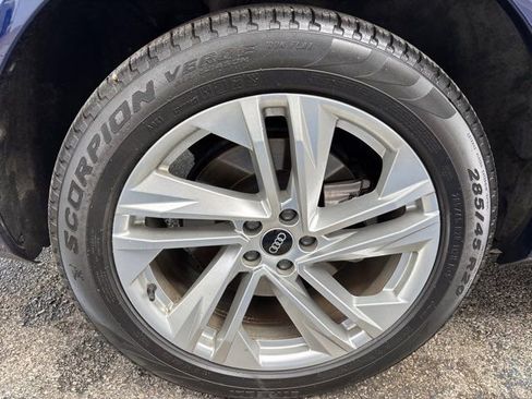 Used 2021 Audi Q7 3.0T Premium Plus w/ Premium Plus Package image 10