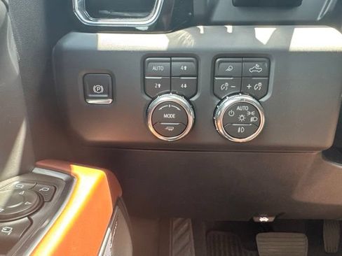 New 2026 GMC Sierra 1500 Denali Ultimate AWD/4WD image 3