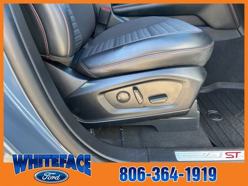 Used 2025 Ford Explorer ST-Line w/ Premium Package image 48