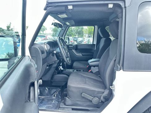 Used 2013 Jeep Wrangler Sport w/ Connectivity Group AWD/4WD image 2
