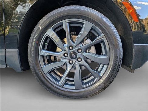 Used 2023 Chevrolet Equinox RS w/ RS Leather Package image 21