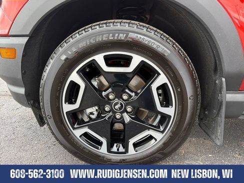 Used 2024 Ford Bronco Sport Outer Banks w/ Tech Package AWD/4WD image 26