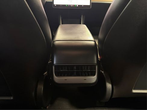 Used 2020 Tesla Model 3 Standard Range Plus RWD image 23