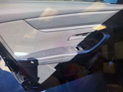 Used 2025 MAZDA CX-90 3.3 Turbo w/ Select Package image 12