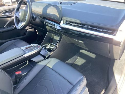 Used 2025 BMW X1 xDrive28i image 25