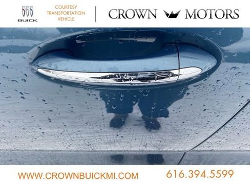 Used 2025 Buick Encore GX Preferred image 10