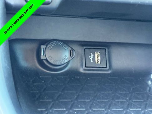 Used 2024 Toyota RAV4 XLE image 24