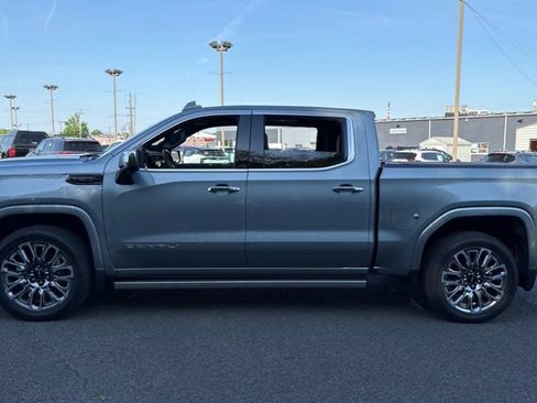 Used 2025 GMC Sierra 1500 Denali Ultimate AWD/4WD image 7