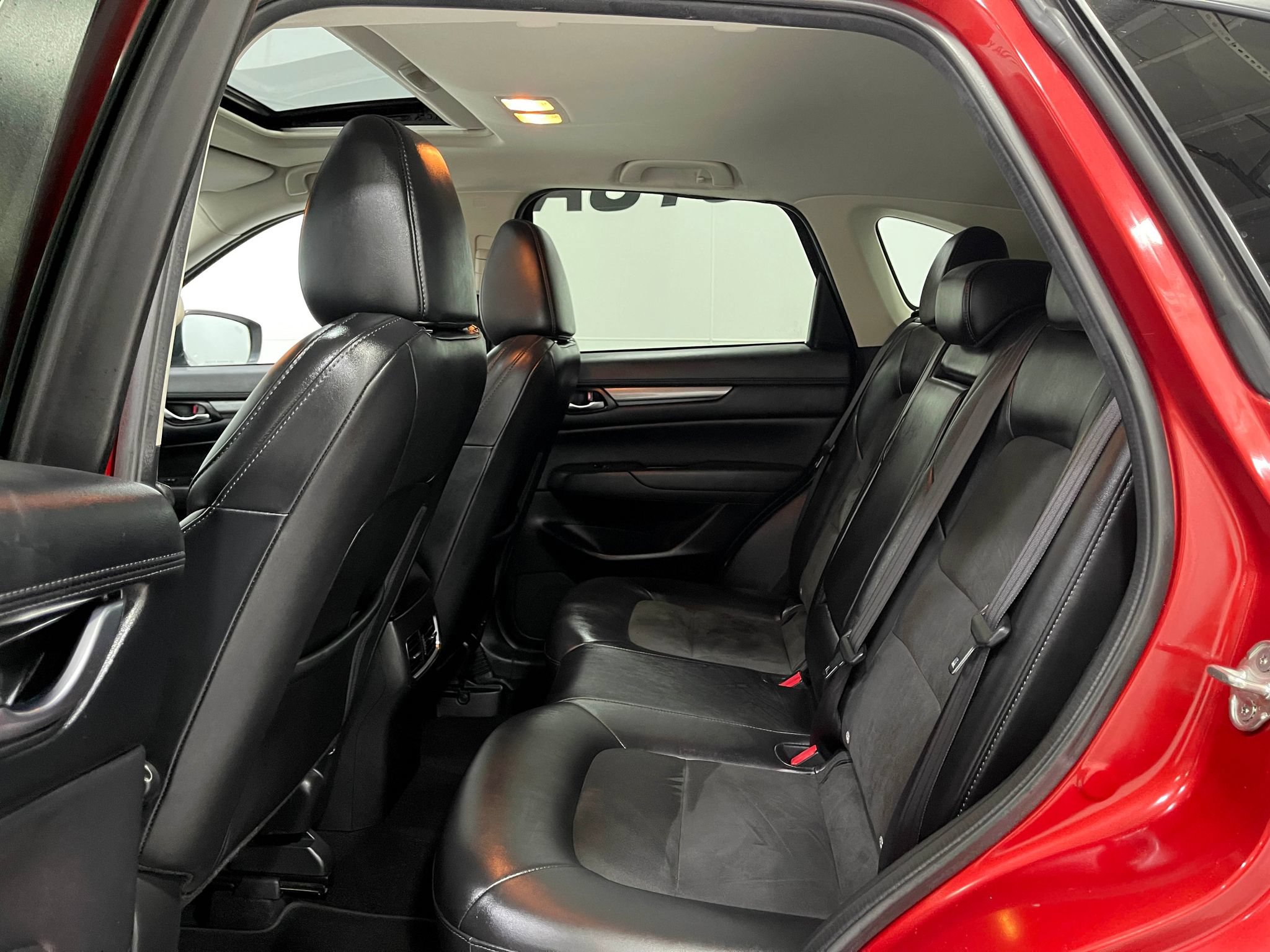 Used 2020 MAZDA CX-5 Touring FWD image 28
