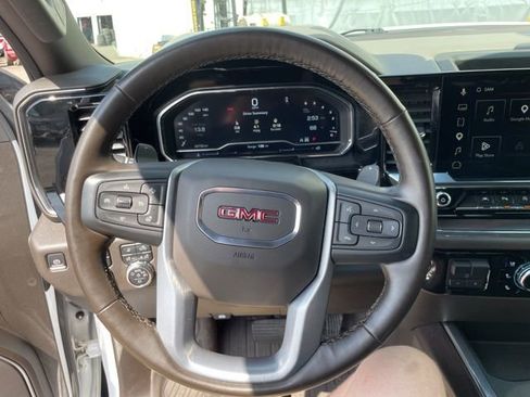 Used 2023 GMC Sierra 1500 SLT w/ SLT Premium Plus Package AWD/4WD image 21
