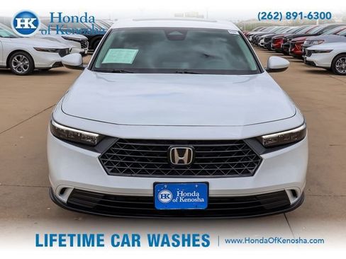 Used 2024 Honda Accord EX image 8