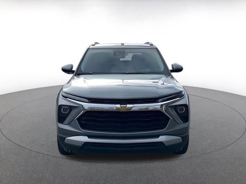 Used 2025 Chevrolet TrailBlazer LT image 4