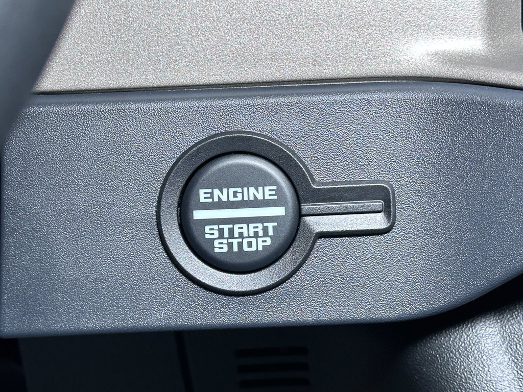 New 2025 Ford Bronco Outer Banks w/ Sasquatch Package AWD/4WD image 25