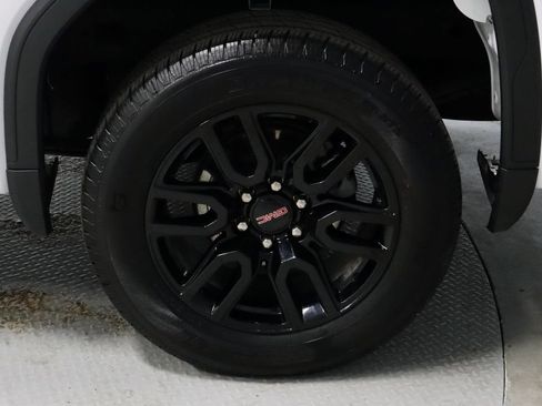 Used 2024 GMC Sierra 1500 Elevation AWD/4WD image 18