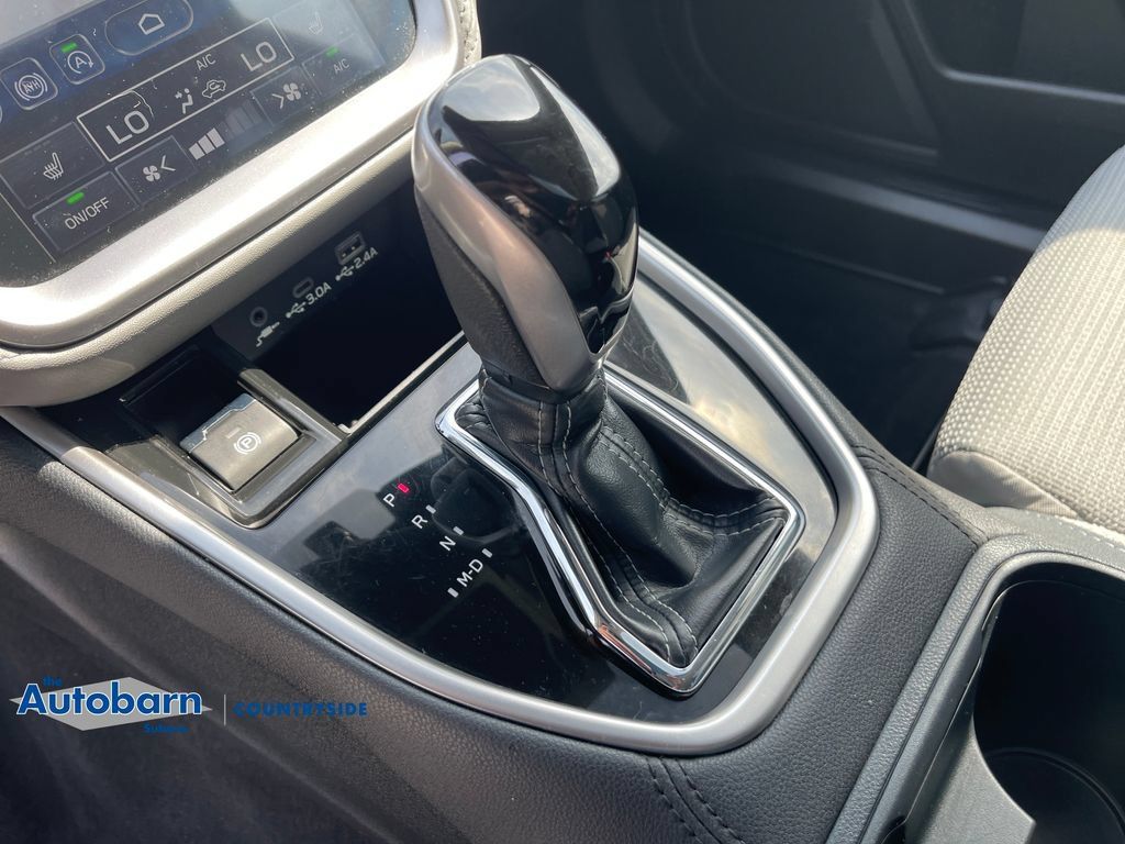 Used 2025 Subaru Outback Premium AWD/4WD image 20