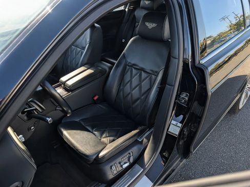 Used 2011 Bentley Flying Spur Flying Spur Speed image 23