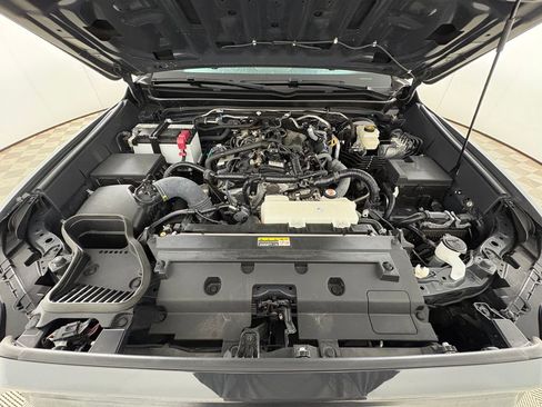 Used 2024 Toyota Tacoma SR5 RWD image 31