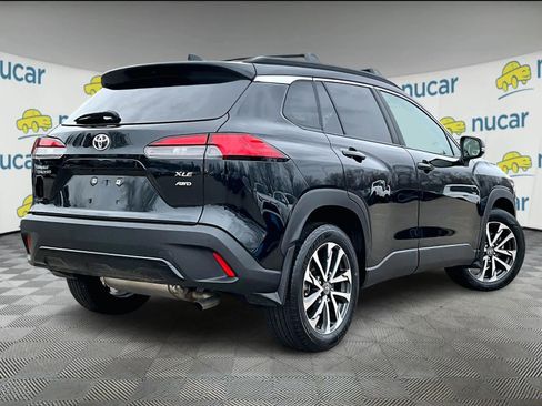 Certified 2023 Toyota Corolla Cross XLE image 6